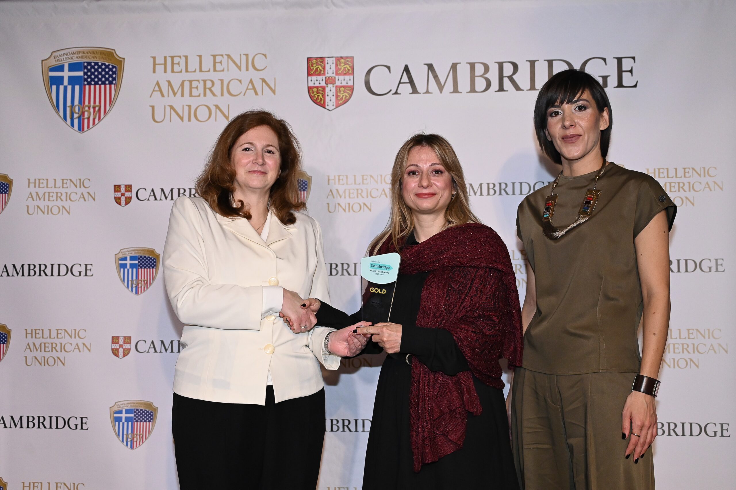 Τα Φροντιστήρια ΧΡΟΝΟΣ ξανά στην κορυφή: Gold Preparation Centre 2026 από το Cambridge!